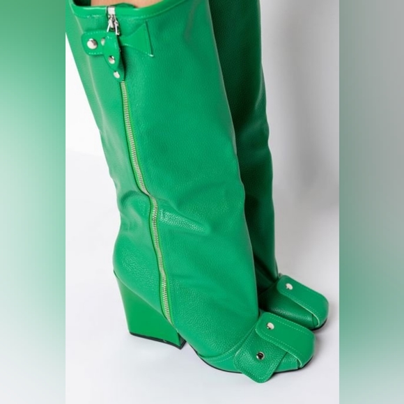 Green wedge boot with side zipper. Below the knee by Lemonade - Picture 3 of 10